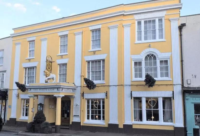 Отель The White Lion