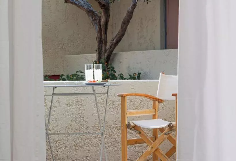 Galaxy Suites Boutique Resort