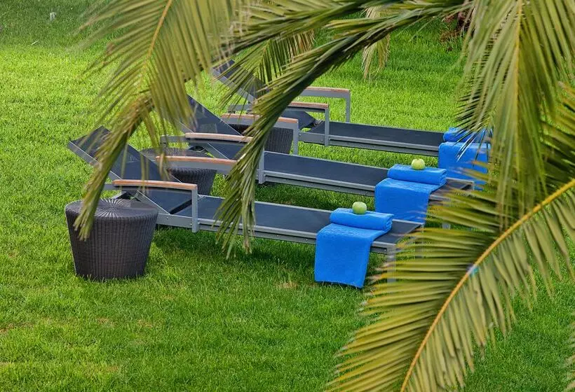 Galaxy Suites Boutique Resort