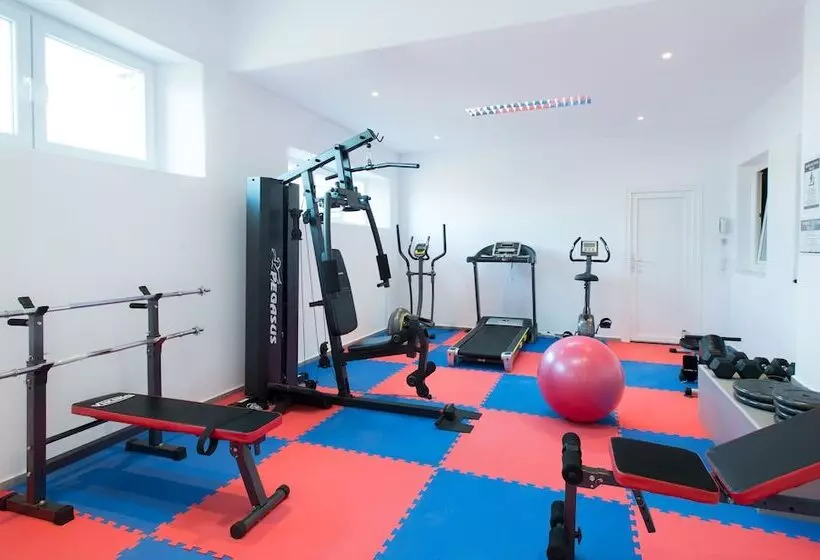 هتل Mykonos Adonis