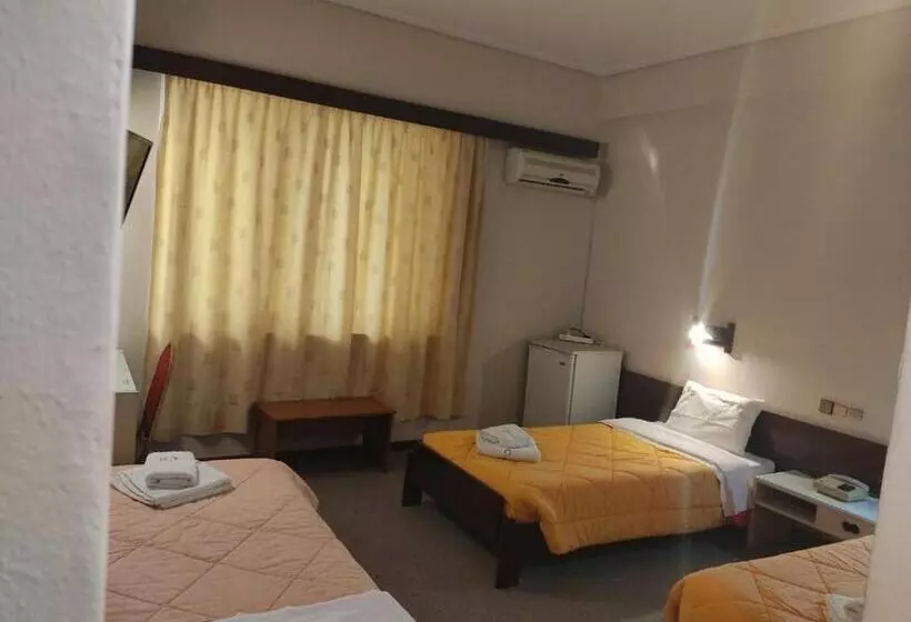 בית מלון כפרי Cavo D  Oro