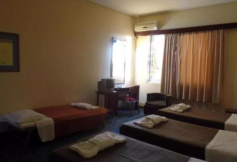 בית מלון כפרי Cavo D  Oro