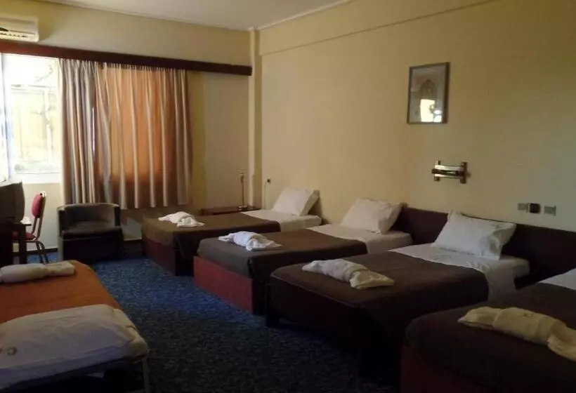 בית מלון כפרי Cavo D  Oro