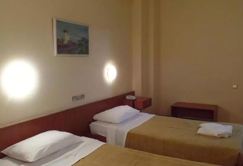 בית מלון כפרי Cavo D  Oro