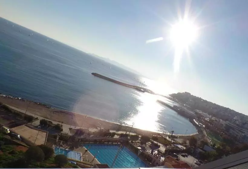 בית מלון כפרי Cavo D  Oro