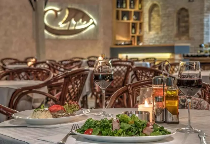 בית מלון כפרי Iliada Beach