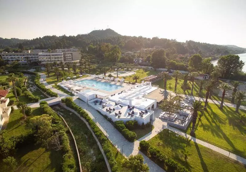 Szálloda Kassandra Palace Seaside Resort