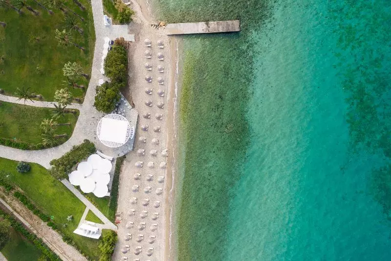 Szálloda Kassandra Palace Seaside Resort