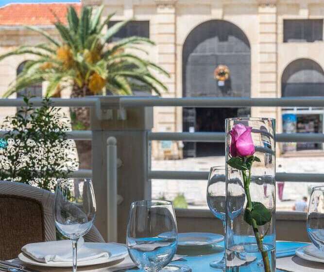 فندق Kydon The Heart City