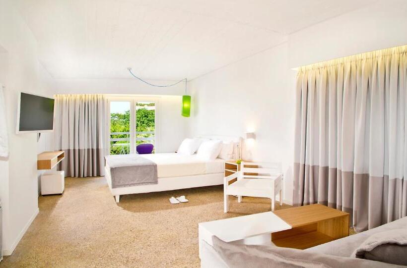 ホテル Marathon Beach Resort