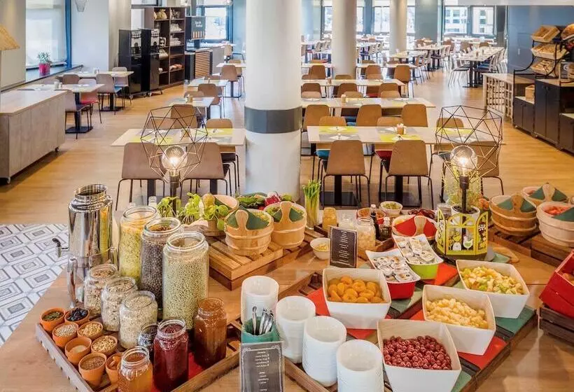 בית מלון כפרי Mercure Budapest Korona