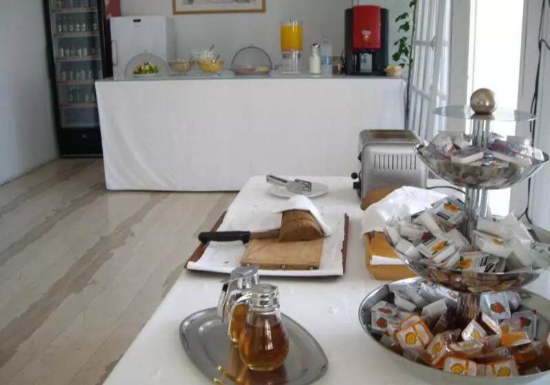 هتل Poseidon Beach