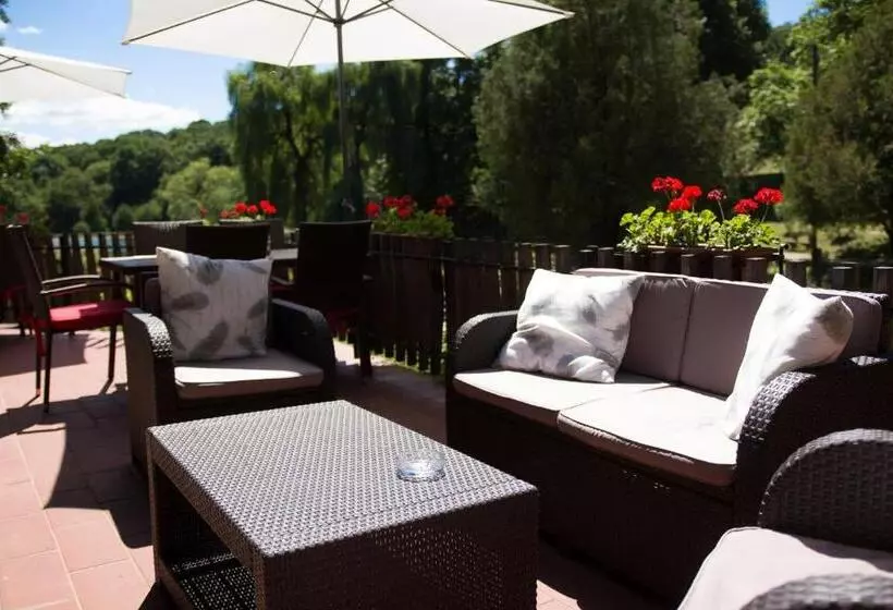 ホテル Síkfőkút