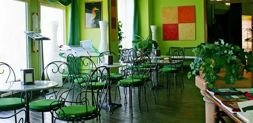 Costa Tiziana Hotel Resort