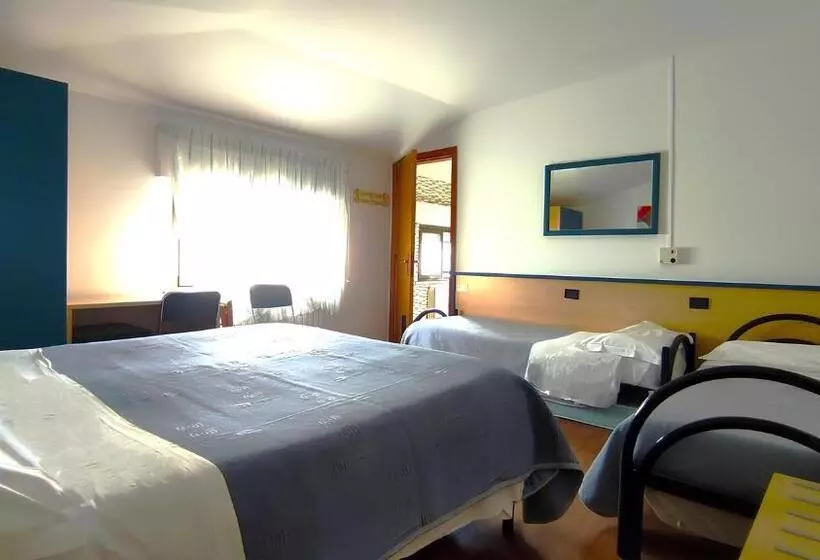 ホテル Birilli B&b