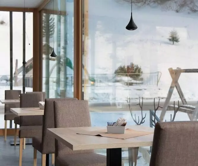 Отель Boè Sport And Nature