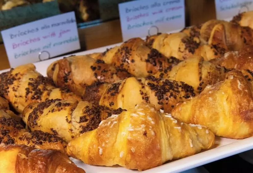 Отель Boè Sport And Nature