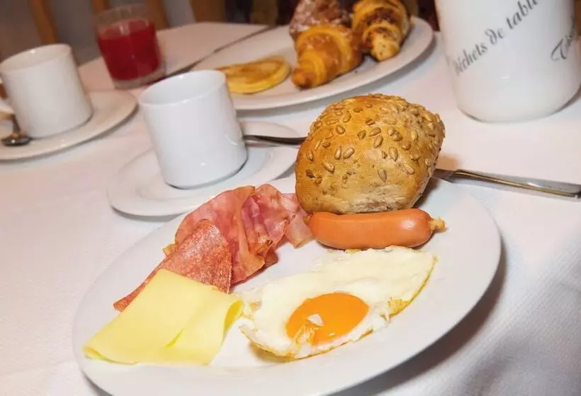 Отель Boè Sport And Nature