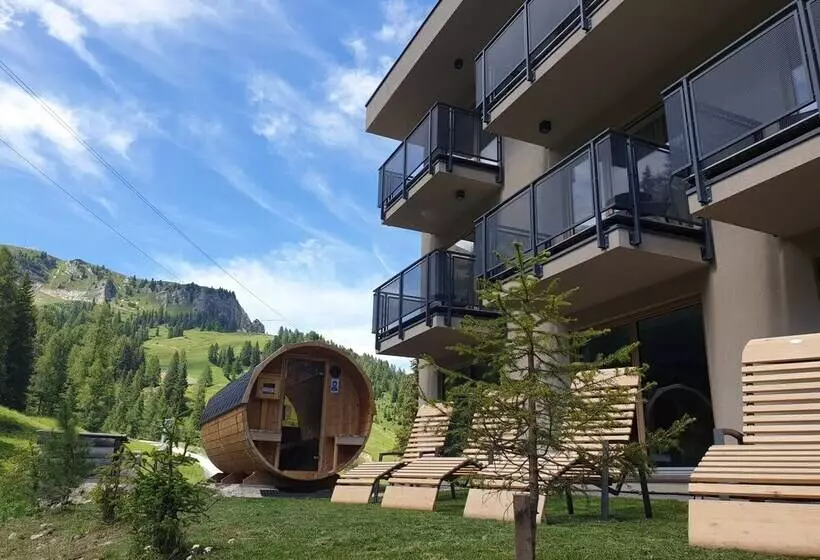 Отель Boè Sport And Nature