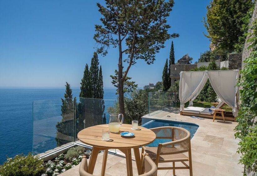 فندق Borgo Santandrea