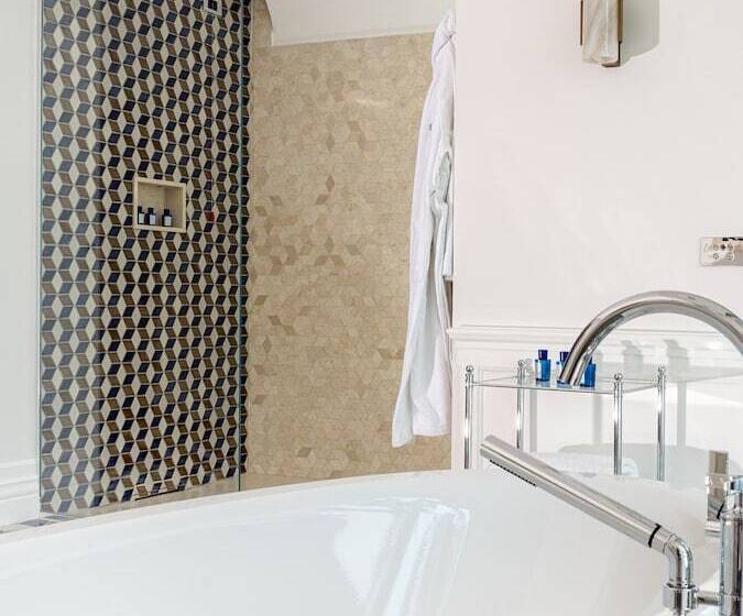 فندق Borgo Santandrea