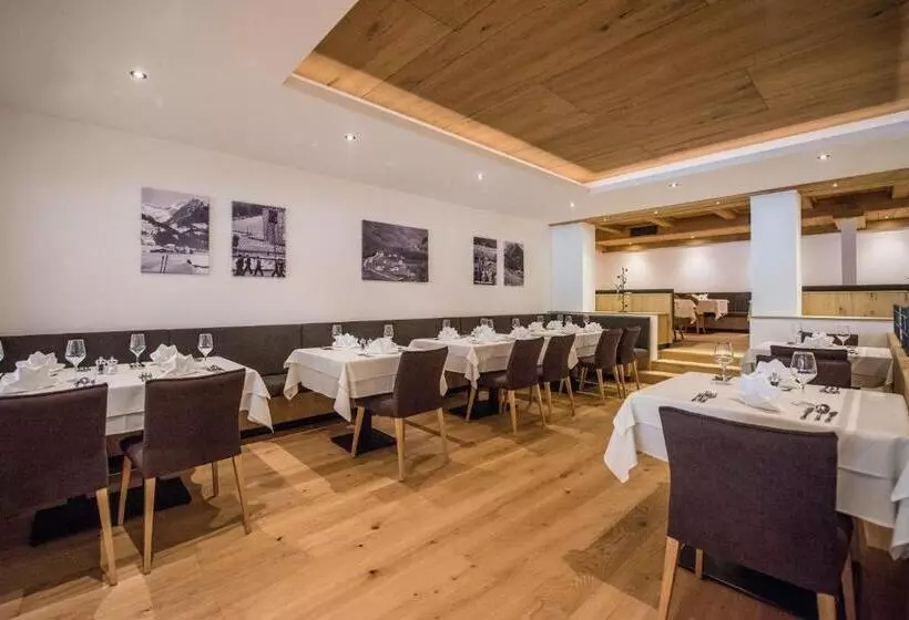 Отель Fronza   Your Mountain & Ski Home