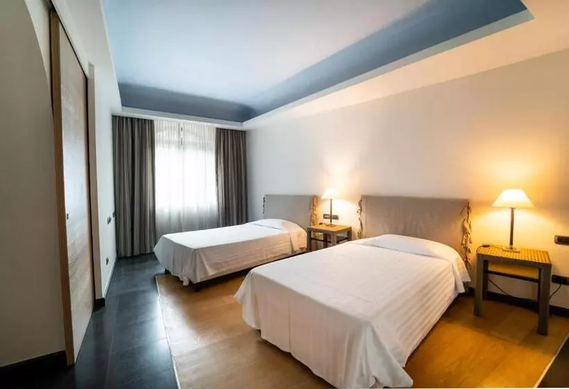 هتل Santa Tecla Palace