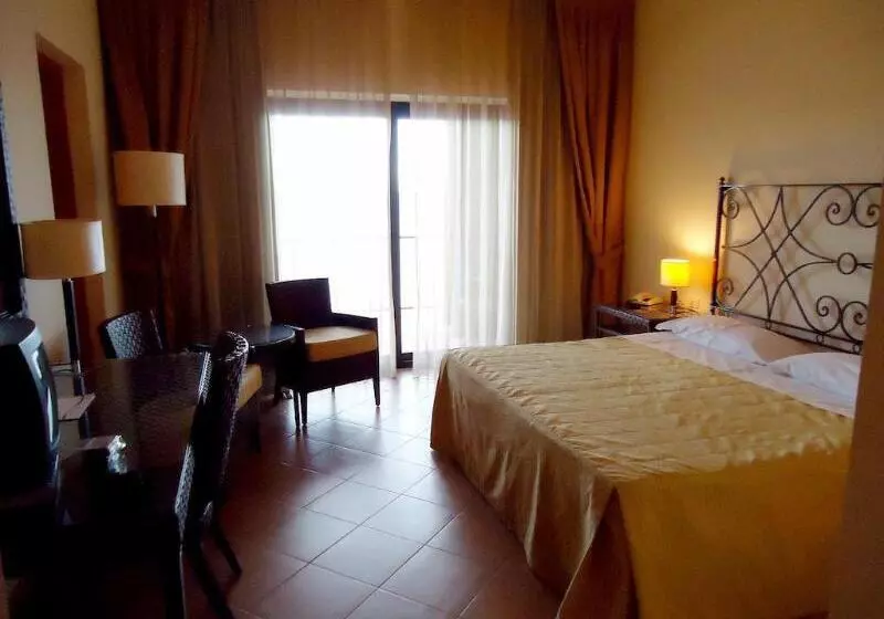 هتل Santa Tecla Palace