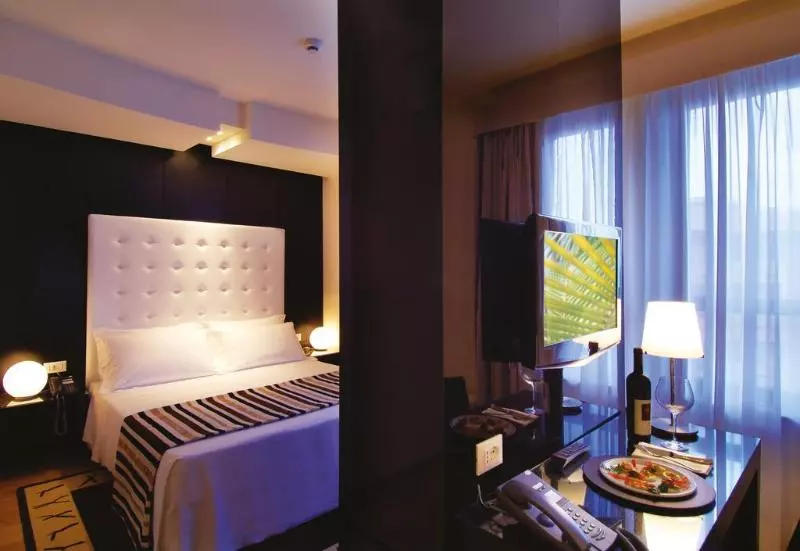 Sardegna Hotel   Suites & Restaurant