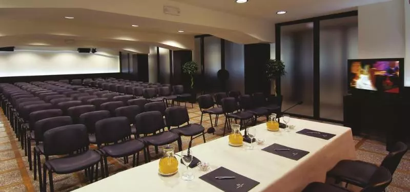 Sardegna Hotel   Suites & Restaurant