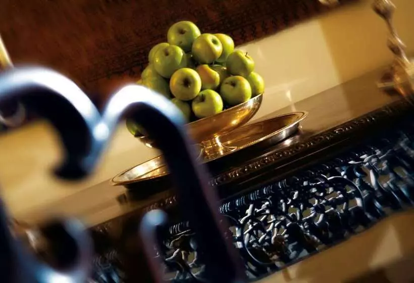 Sardegna Hotel   Suites & Restaurant