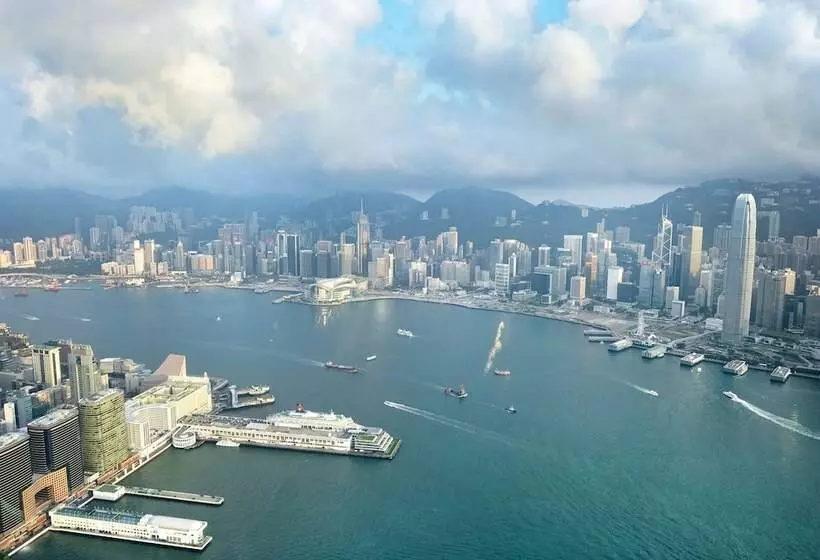 هتل The Ritz Carlton Hong Kong