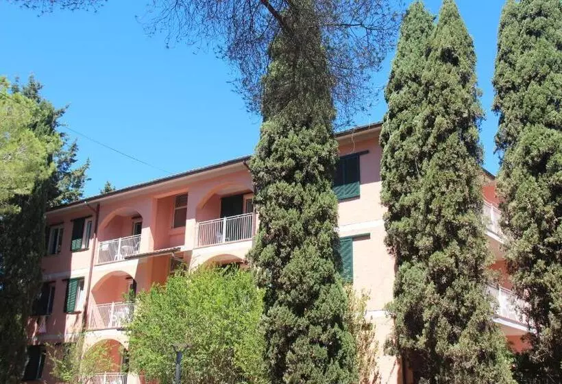 Uappala Club & Resort Lacona