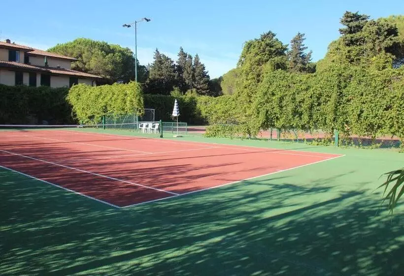 Uappala Club & Resort Lacona