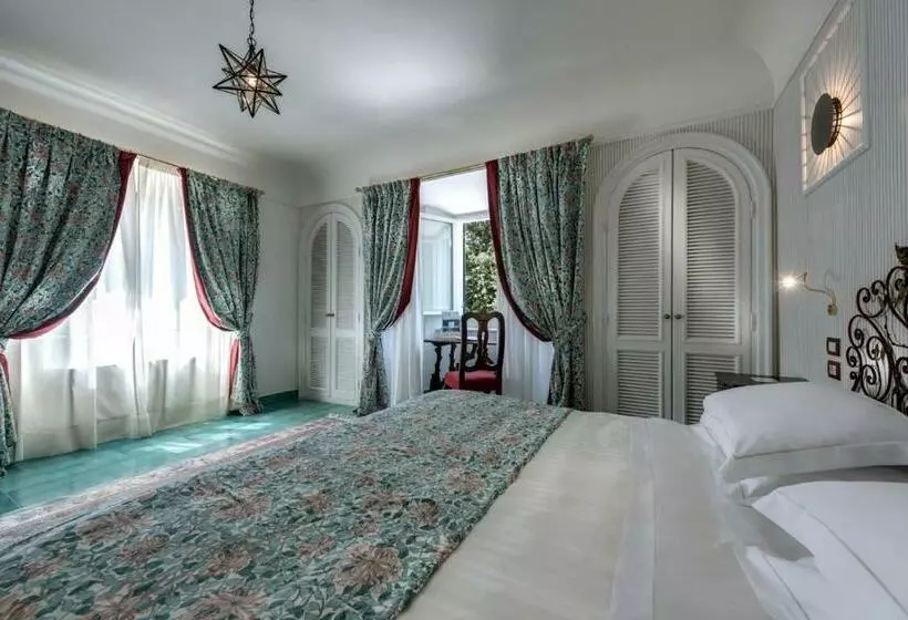 Augustus Hotel & Resort