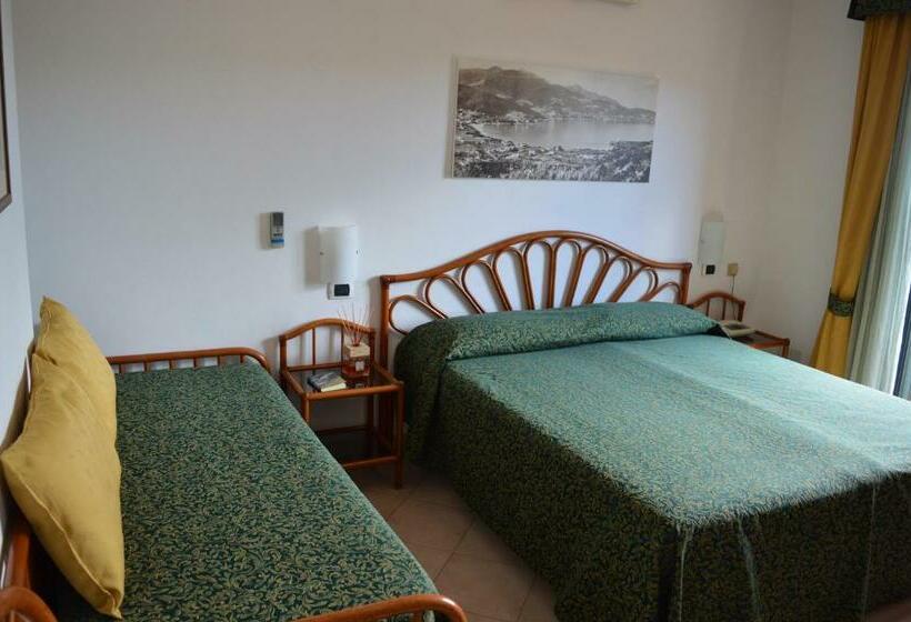 호텔 Albergo Le Briciole