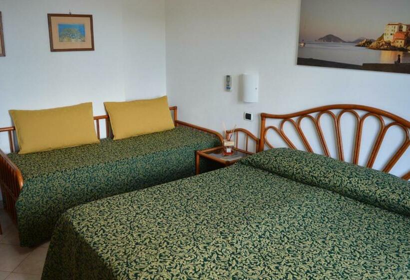 호텔 Albergo Le Briciole