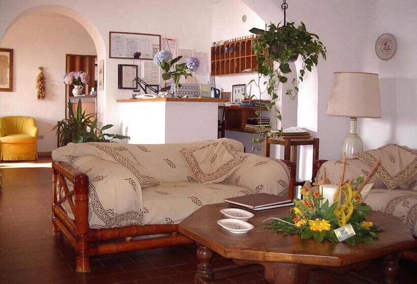 호텔 Albergo Le Briciole