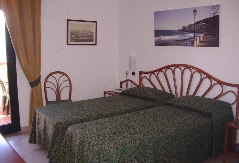 호텔 Albergo Le Briciole