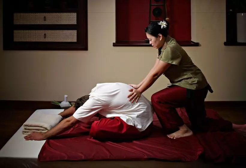 호텔 Ausonia Hungaria Wellness & Lifestyle