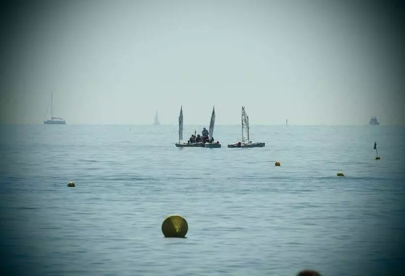 هتل Bella Venezia Mare