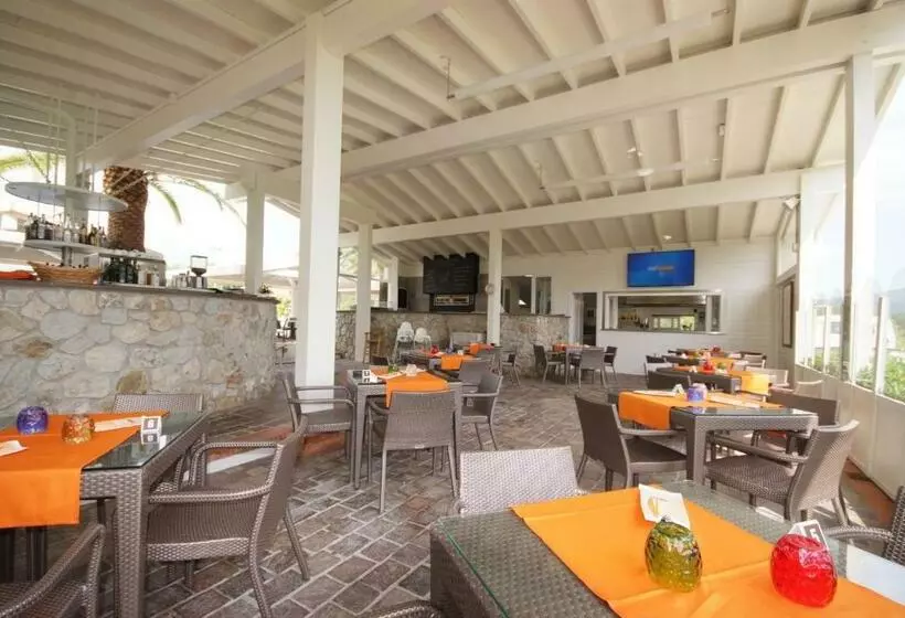 Отель Dei Coralli