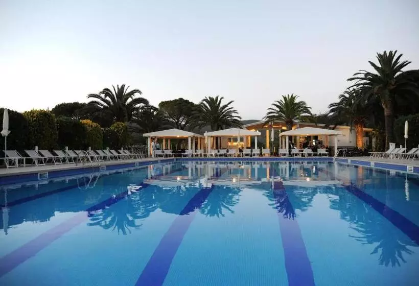 Отель Dei Coralli