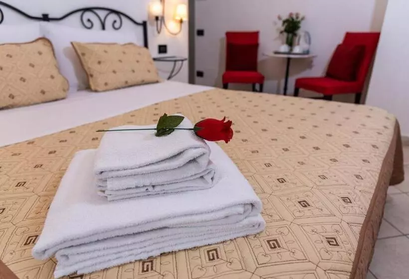 هتل Dei Mori   Guest House