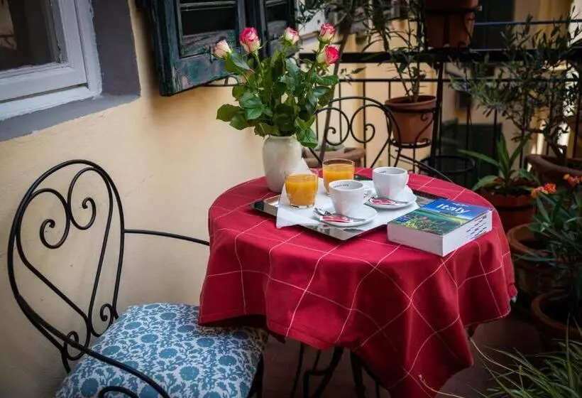 هتل Dei Mori   Guest House