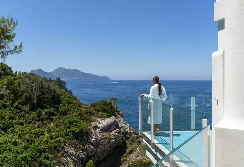 בית מלון כפרי Delfino