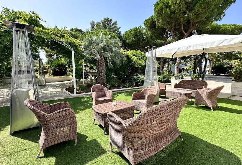 בית מלון כפרי Riva Del Sole