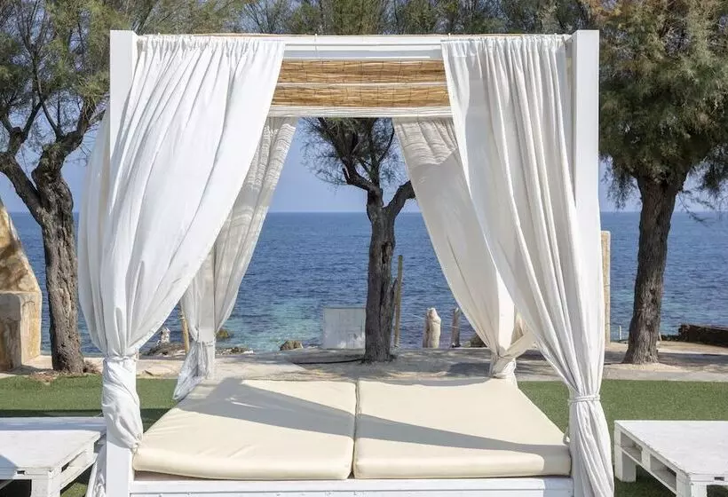 Отель Riva Del Sole