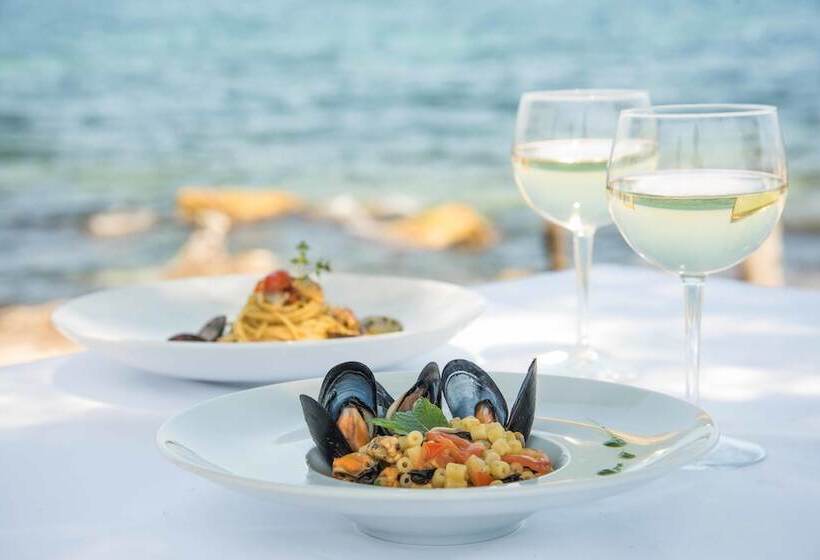 בית מלון כפרי Riva Del Sole