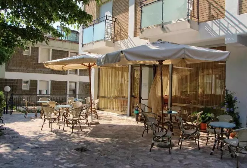 בית מלון כפרי Sporting